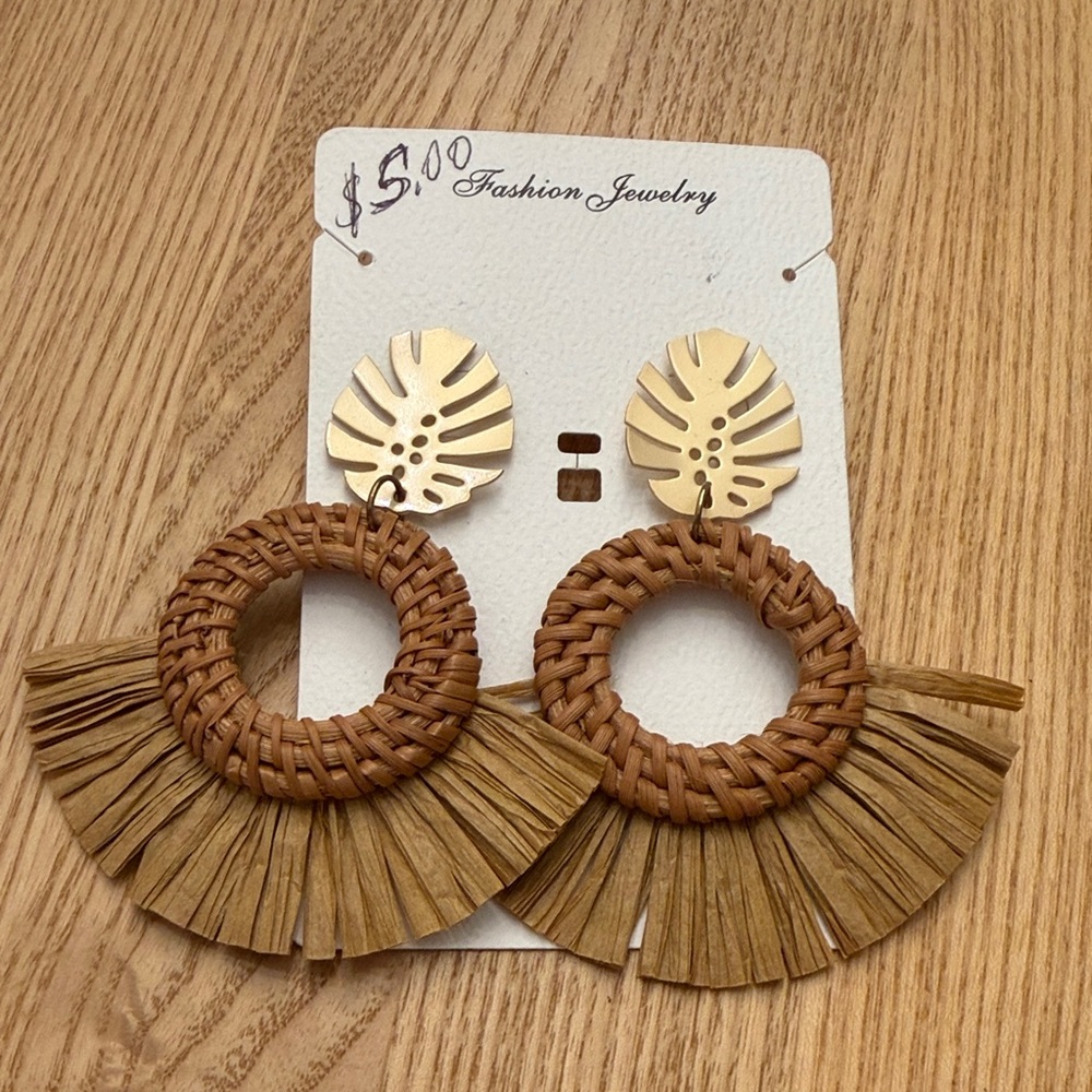 Fashion Jewelry Gold and Tan Woven Hoop Fringe Earrings